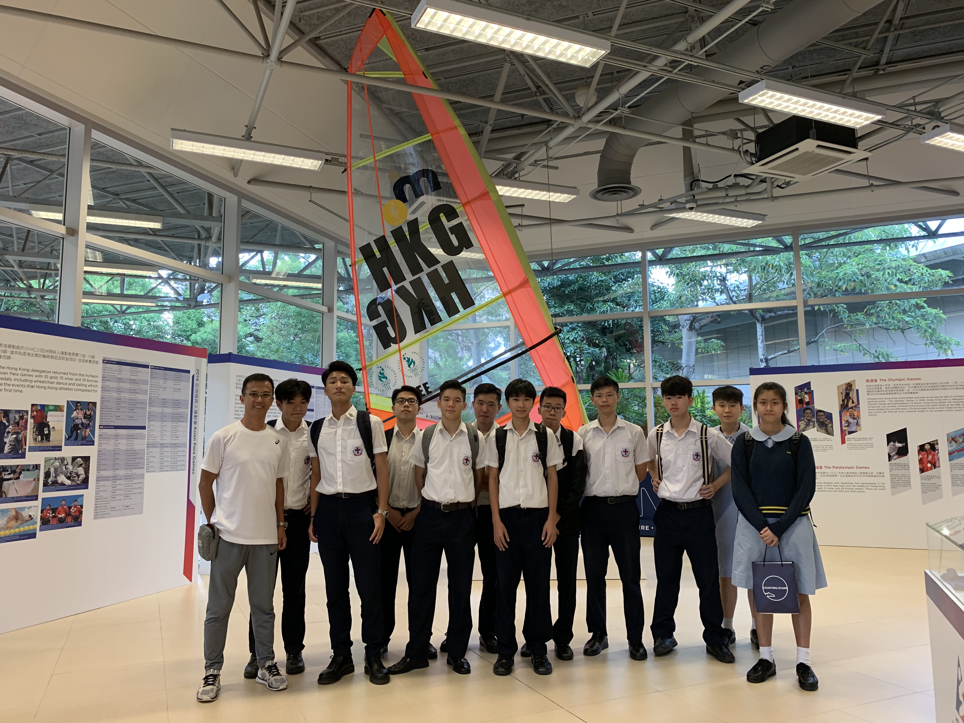 教練培訓經理梁幗慧博士歡迎並勉勵同學